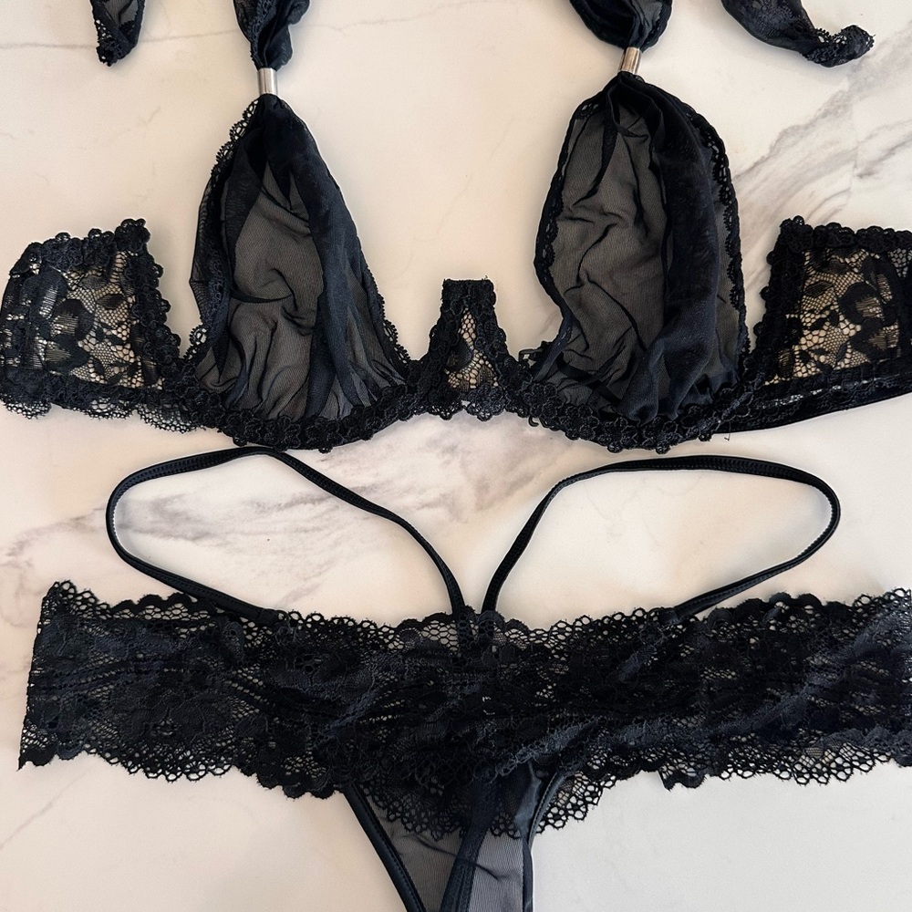 LUXXA Bra & Panty